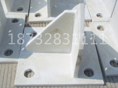 ����������g